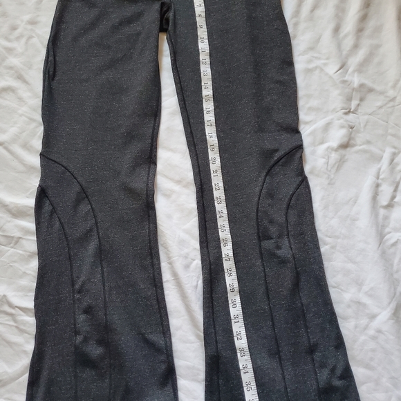 Heidi Klum for new balance flare leggings size Large. - Picture 7 of 11